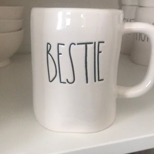 Rae Dunn BESTIE mug